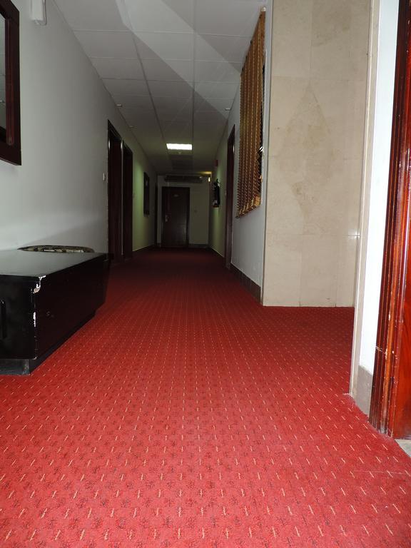 Al Raien Hotel Apartment Dubai Eksteriør billede