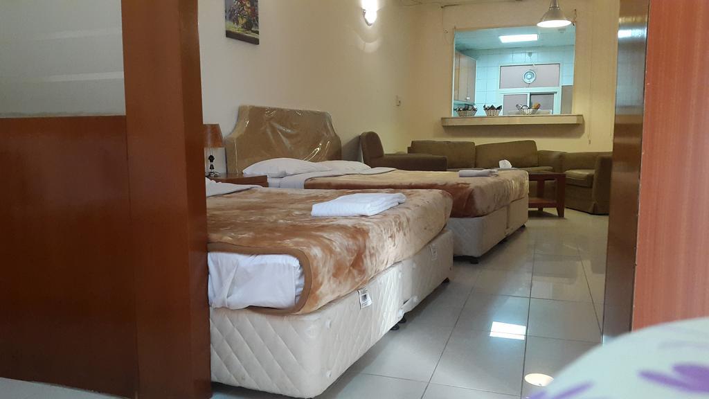 Al Raien Hotel Apartment Dubai Eksteriør billede